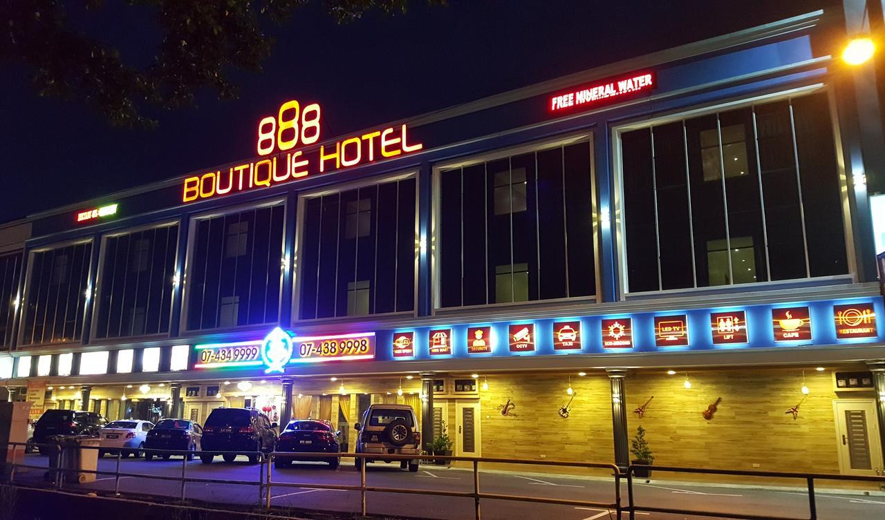 888 Boutique Hotel Бату-Пахат Екстер'єр фото
